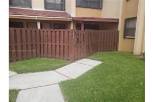 241 W Park Dr # 5-103, Miami, FL 33172, Sold 11/21/22
