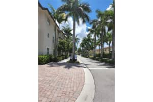 11501 NW 89th St, Doral, FL 33178, Sold 12/16/22