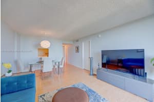 1800 N Andrews Ave #12e, Fort Lauderdale, FL 33311, Sold 12/23/22