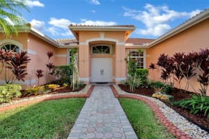 16392 NW 14th St, Pembroke Pines, FL 33028, Sold 03/16/23