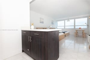 5445 Collins Ave, Miami Beach, FL 33140, Sold 12/15/22