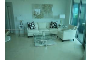 110 Washington Ave, Miami Beach, FL 33139, Sold 04/17/23