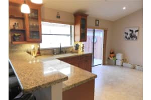 701 SW 113th Ave, Pembroke Pines, FL 33025, Sold 01/20/23