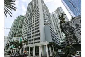 170 SE 14th St, Miami, FL 33131, Sold 12/01/22