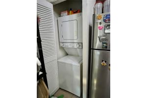 8106 Glenmoor Dr #8106, West Palm Beach, FL 33409, Sold 11/17/22