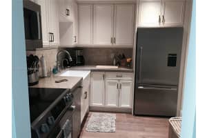 20515 E Country Club Dr, Miami, FL 33180, Sold 04/12/23