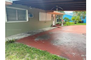 421 S 56th Terrace, Hollywood, FL 33023, Sold 07/13/23