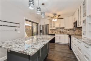 2006 20th Ln, Palm Beach Gardens, FL 33418, Sold 02/23/23