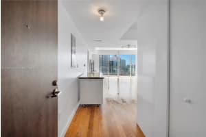 92 SW 3rd St APT 2604, Miami, FL 33130, Sold 08/14/23