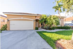 2910 SE 7th Pl, Homestead, FL 33033, Sold 03/02/23