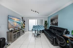 240 W 68th St, Hialeah, FL 33014, Sold 11/14/22