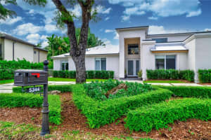 5344 NW 94th Doral Pl, Doral, FL 33178, Sold 04/21/23