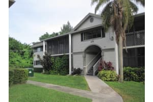 468 NE 206th Ln APT 202, Miami, FL 33179, Sold 12/08/22