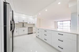 8877 Collins Ave APT 503, Surfside, FL 33154, Sold 01/06/23