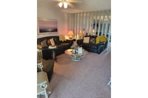 815 SW 10th Terrace #13v, Hallandale Beach, FL 33009, Sold 12/02/22