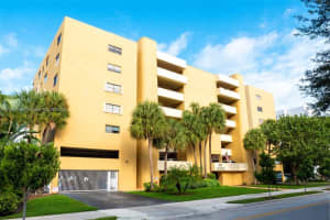17878 N Bay Rd APT 306, Sunny Isles Beach, FL 33160, Sold 12/22/22