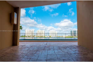 17878 N Bay Rd APT 306, Sunny Isles Beach, FL 33160, Sold 12/22/22
