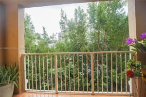 19877 E Country Club Dr #3208, Aventura, FL 33180, Sold 11/28/22