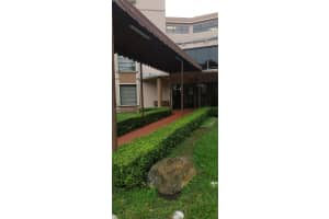 5900 SW 127th Ave APT 3202, Miami, FL 33183, Sold 02/24/23