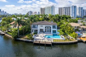 455 Centre Is, Golden Beach, FL 33160, Sold 02/13/24