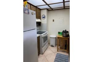 2450 NE 135th St APT 508, North Miami, FL 33181, Sold 11/28/22