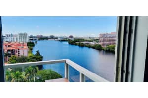 5099 NW 7th St, Miami, FL 33126, Sold 12/21/22