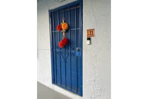 9460 Fontainebleau Blvd, Miami, FL 33172, Sold 01/23/23