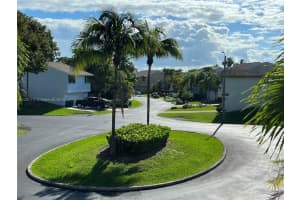 10049 SW 218th St, Cutler Bay, FL 33190, Sold 04/14/23