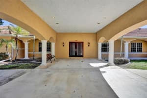 8946 Wendy Ln W, Royal Palm Beach, FL 33411, Sold 03/10/23