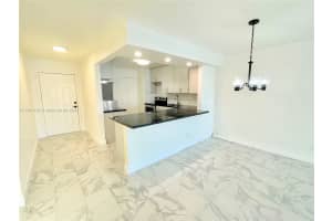 18901 NE 14th Ave APT 302, Miami, FL 33179, Sold 12/12/22