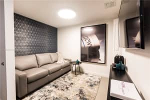 1600 NE 1st Ave Apt 2811, Miami, FL 33132, Sold 12/30/22