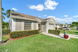 750 SE 22nd Ln, Homestead, FL 33033, Sold 12/15/22