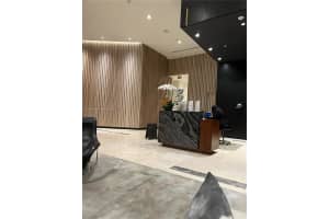 55 SW 9th St Apt 3804, Miami, FL 33130, Sold 04/28/23