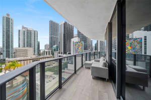 45 SW 9th St Apt 1403, Miami, FL 33130, Sold 02/24/23
