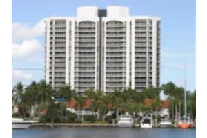 3600 Yacht Club Dr APT 1903, Aventura, FL 33180, Sold 07/07/23