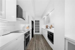 6917 Collins Ave APT 1409, Miami Beach, FL 33141, Sold 01/12/23