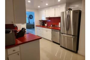5255 Collins Ave #12a, Miami, FL 33140, Sold 12/14/22