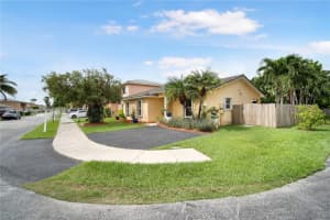 12071 SW 251st St, Princeton, FL 33032, Sold 11/23/22