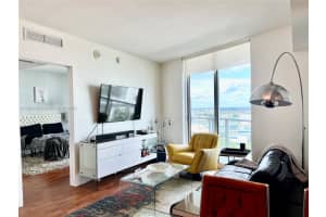 185 SW 7th St APT 2105, Miami, FL 33130, Sold 11/30/22