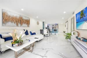 230 NW 107th Ave APT 105, Miami, FL 33172, Sold 01/11/23