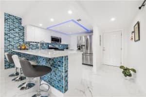 230 NW 107th Ave APT 105, Miami, FL 33172, Sold 01/11/23