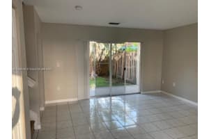 120 NW 114th Ave, Miami, FL 33172, Sold 01/13/23
