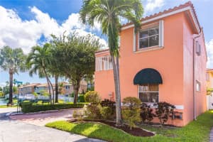 326 NW 86th Ct, Miami, FL 33126, Sold 12/12/22