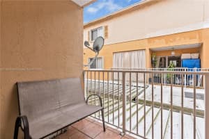 6225 SW Kendale Lakes Cir, Miami, FL 33183, Sold 03/16/23