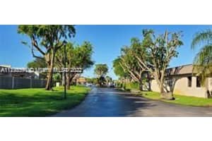 7422 SW 105th Pl, Miami, FL 33173, Sold 03/17/23