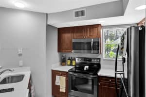 1401 Village Blvd #318, West Palm Beach, FL 33409, Sold 12/08/22