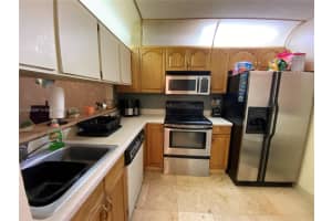 3399 Foxcroft Rd APT 214, Miramar, FL 33025, Sold 11/30/22