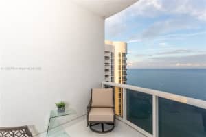 15901 Collins Ave, Sunny Isles Beach, FL 33160, Sold 05/03/23