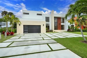 6225 Dolphin Dr, Palmetto Bay, FL 33158, Sold 05/26/23