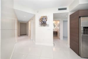 1010 SW 2nd Ave Unit 703, Miami, FL 33130, Sold 12/12/22